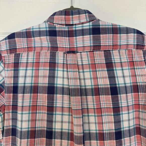 Men’s Izod Saltwater Relaxed Classics Pink/Blue Plaid Button-Down Shirt Size S - Picture 4 of 7